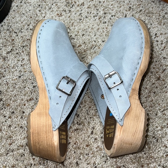 MIA Light Blue Leather Swedish Clogs- 37 - Picture 6 of 7